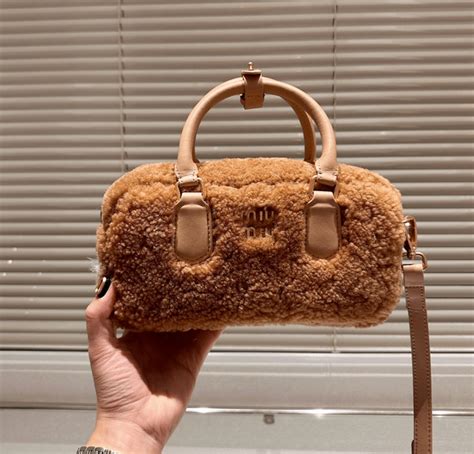 miu miu dh gate